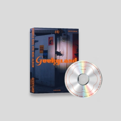 Purple Kiss - 4th Mini Album Geekyland (Main Version)