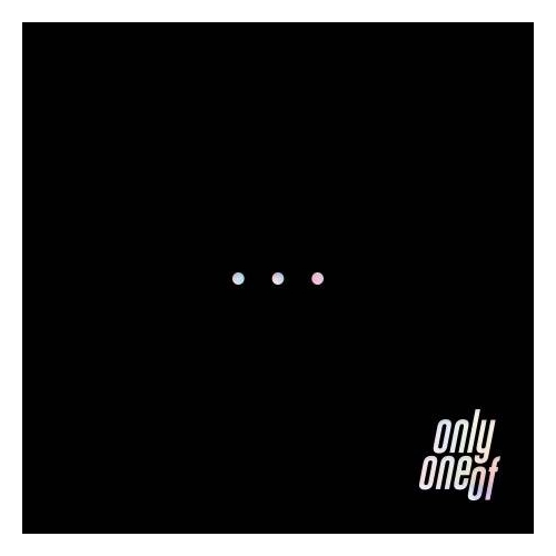 OnlyOneOf - 1st Mini Album dot point jump (Black Ver.)