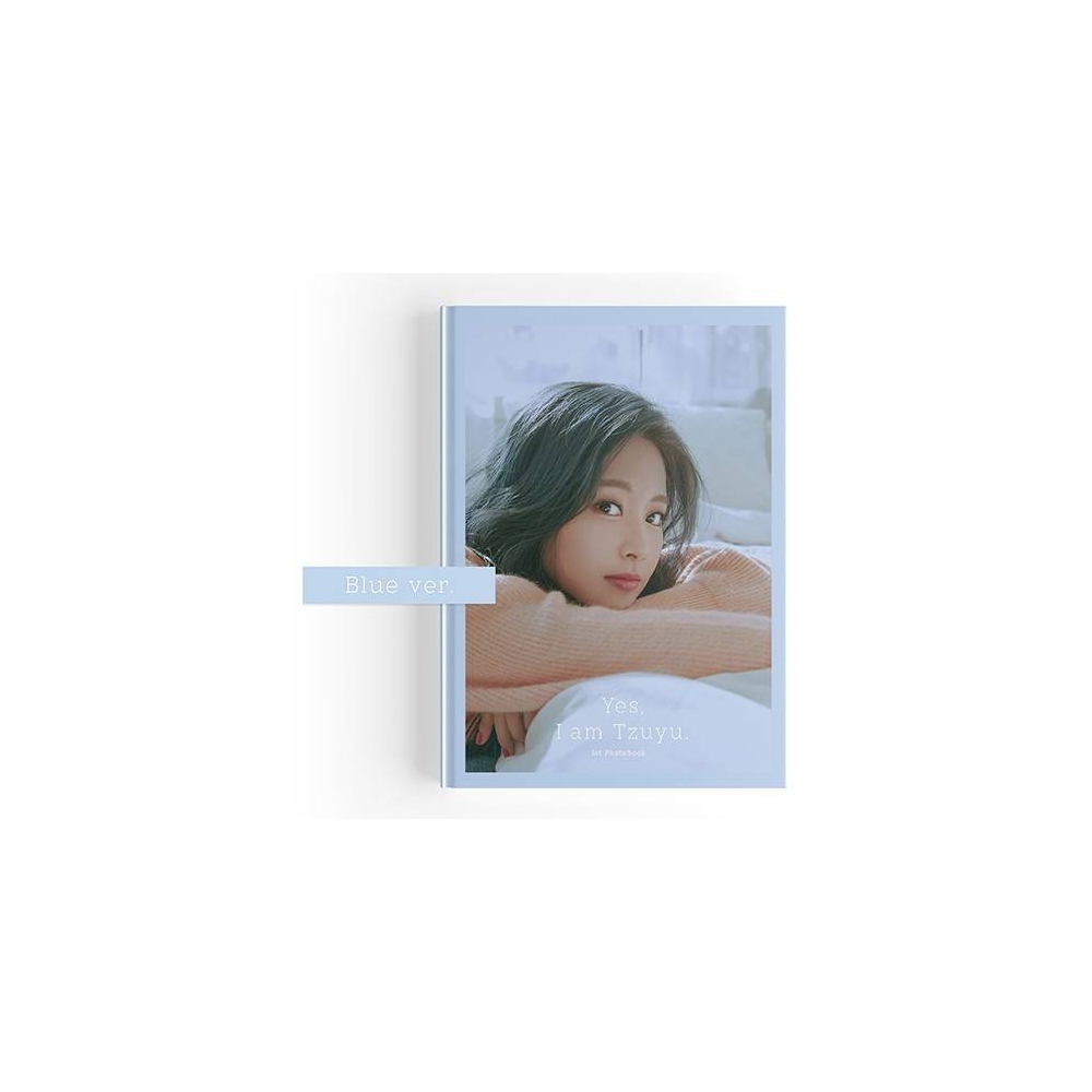 Yes, I am Tzuyu. Photobook (Blue Ver.)