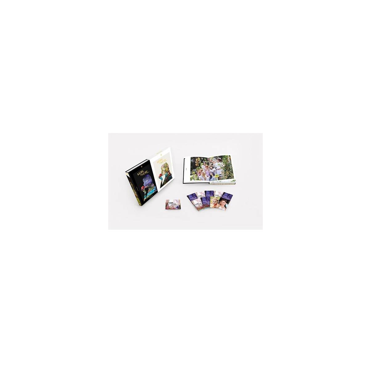 TWICE - Monograph More & More Photobook TWICE - Monograph More & More Photobook