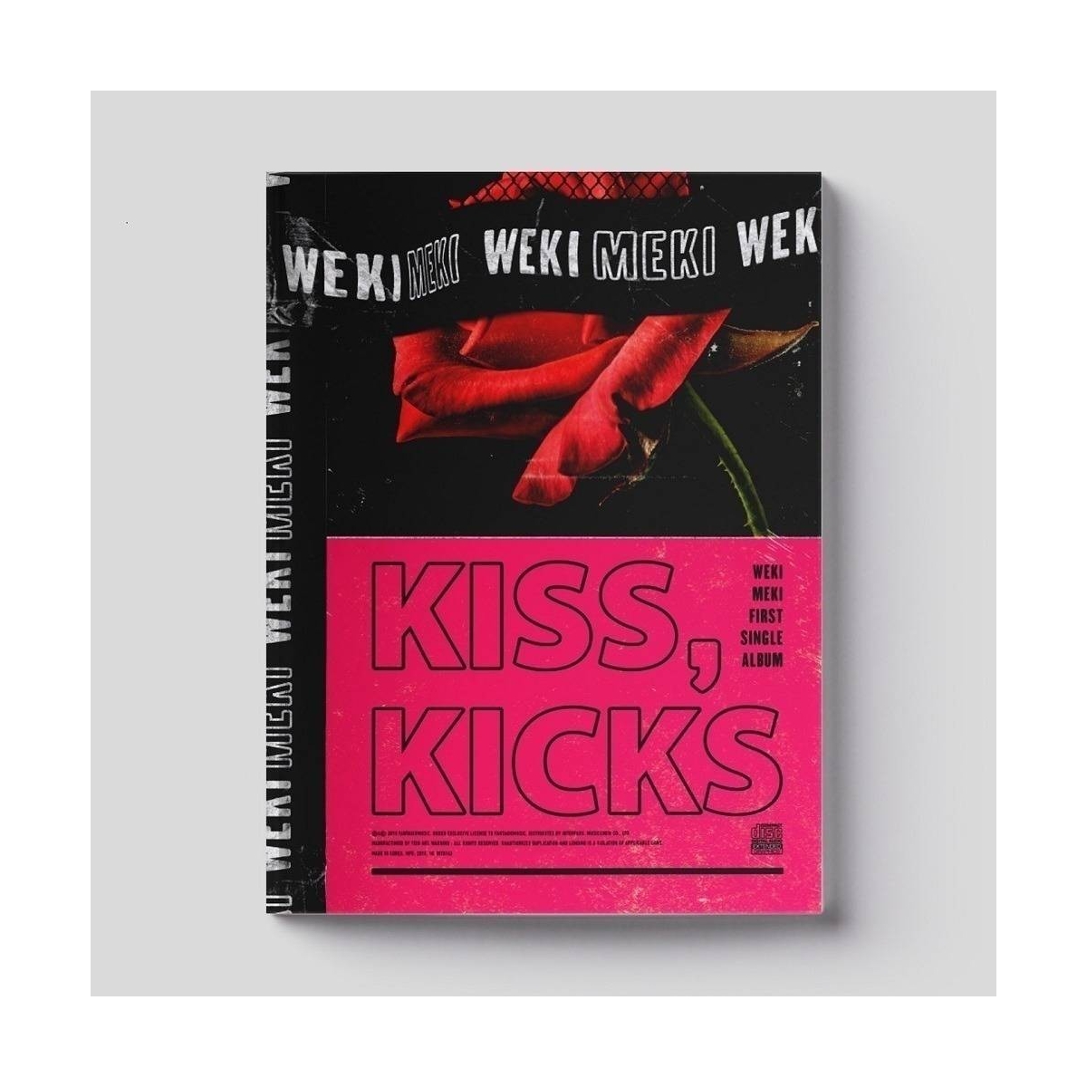 Weki Meki - 1st Single Album KISS,, KICKS (KISS Ver.) Weki Meki - 1st Single Album KISS,, KICKS (KISS Ver.)