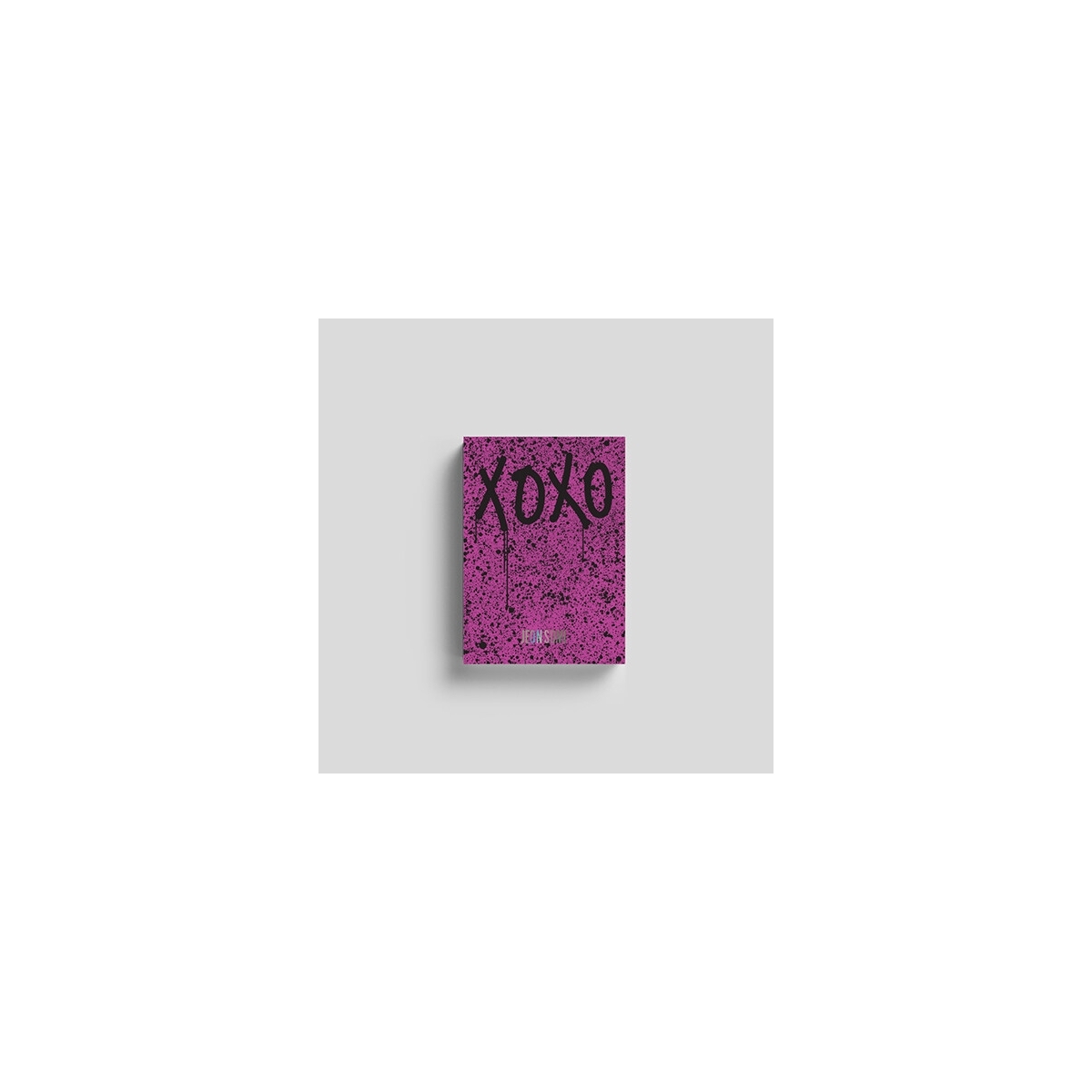 JEON SOMI - THE FIRST ALBUM XOXO (Random Ver.) JEON SOMI - THE FIRST ALBUM XOXO (Random Ver.)