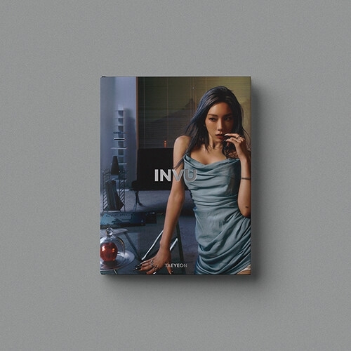 TAEYEON - 3rd Album INVU (ENVY Ver., Limited)