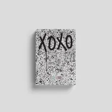 JEON SOMI - XOXO (Random Ver.) (THE FIRST ALBUM)