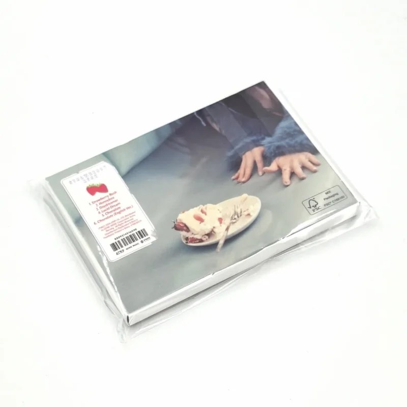 CHUU - Strawberry Rush (STAYG ALBUM version) (2nd Mini Album) back