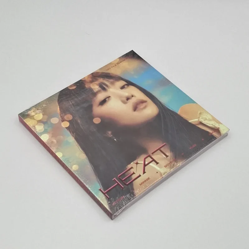 (G)I-DLE - HEAT (DIGIPAK - Member Version) front 4