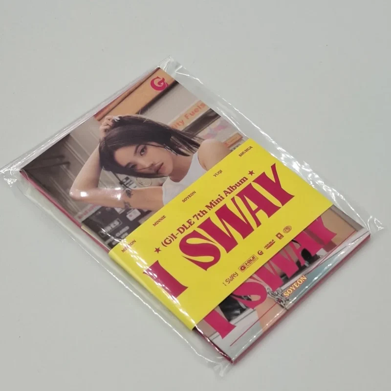(G)I-DLE - I SWAY (POCA ALBUM) (7. Mini-Album) Vorderseite