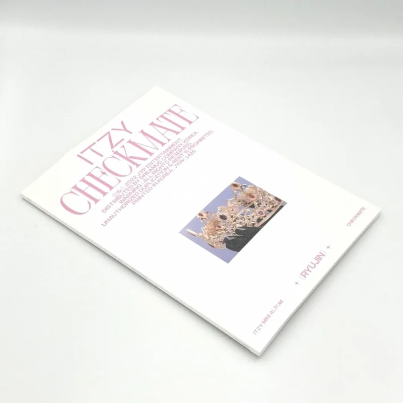 ITZY - CHECKMATE (STANDARD EDITION) (Mini Album) Vorderseite 3
