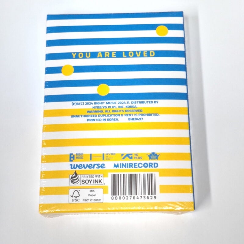 JIN (BTS) – Happy (Weverse Albums version) (1. Soloalbum) zurück