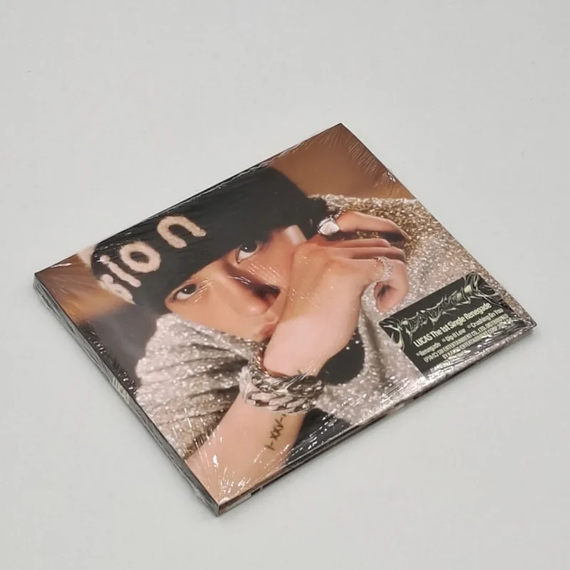 LUCAS - Renegade (Digipack Version) (1. Single) Frontseite