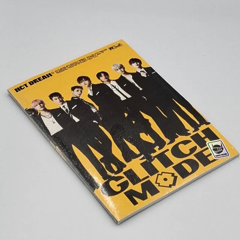 NCT DREAM - 2nd Album Glitch Mode (Photobook Version) front 2