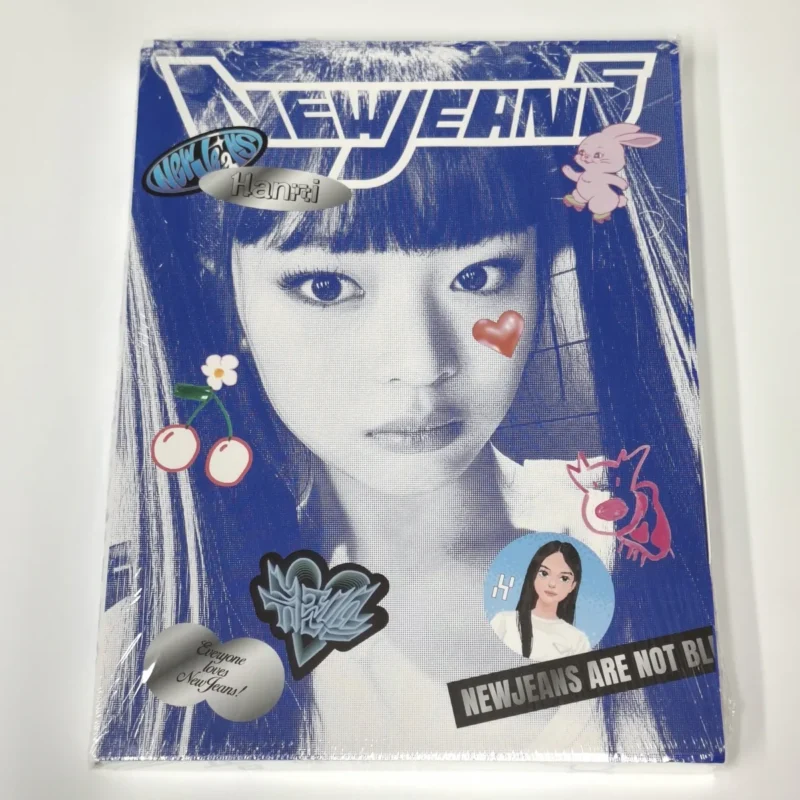 NewJeans - 'New Jeans' Bag (Bluebook Random version) (1st EP) front