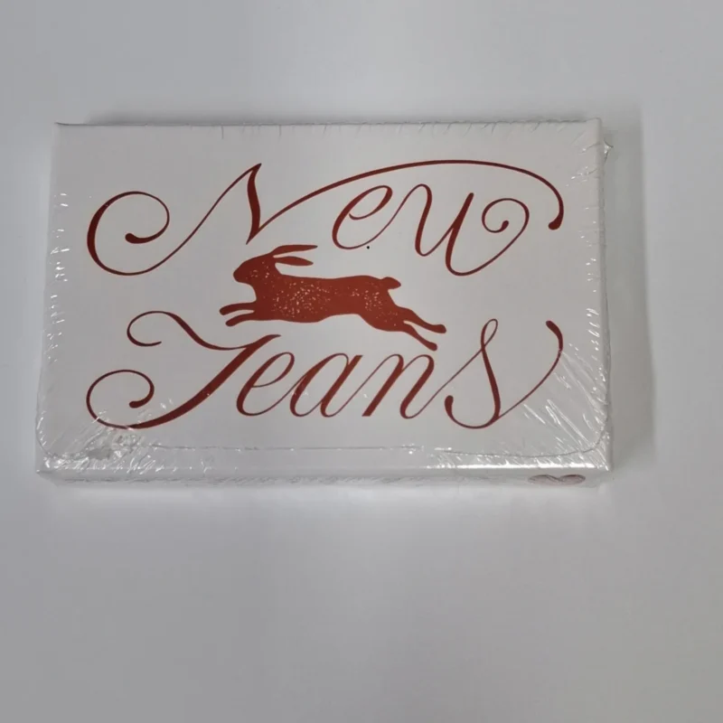 NewJeans – „OMG“ (Weverse-Album-Version) Vorderseite