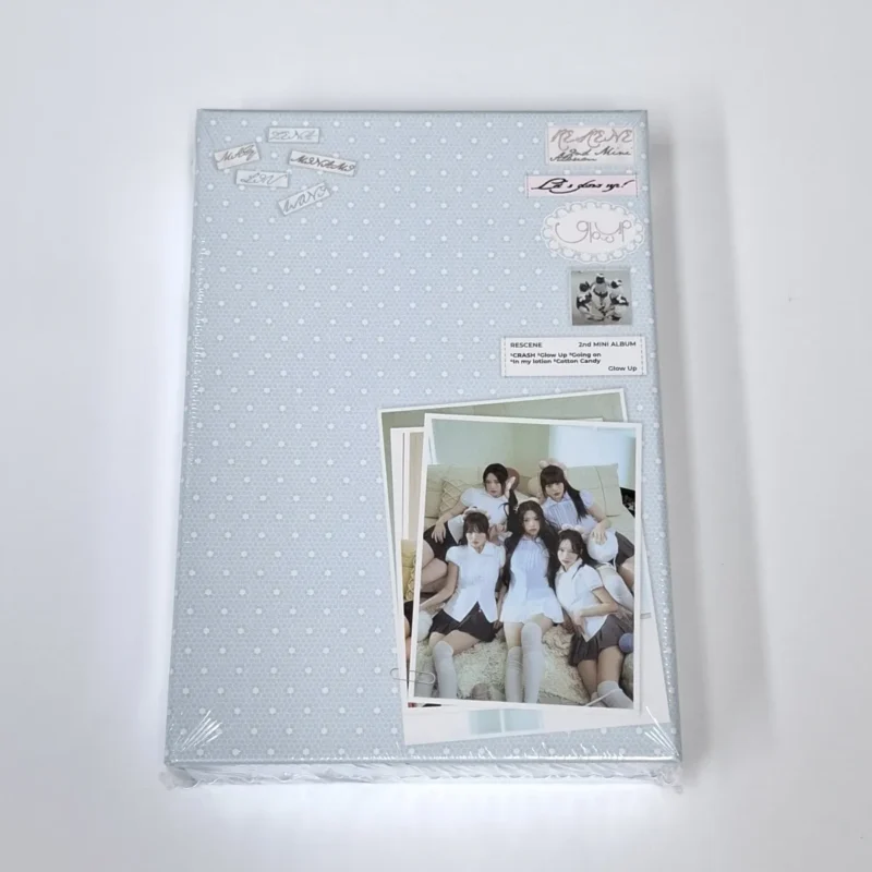 RESCENE - Glow Up (WE VERSION) (2e Mini Album) face avant