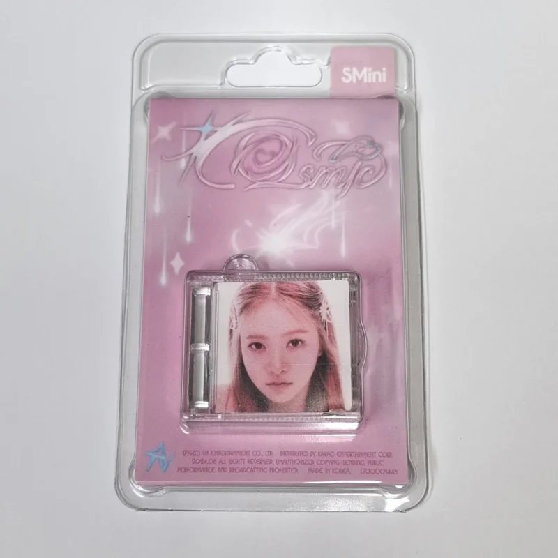 Red Velvet – Cosmic (SMini Yeri Version) Yeri-Front