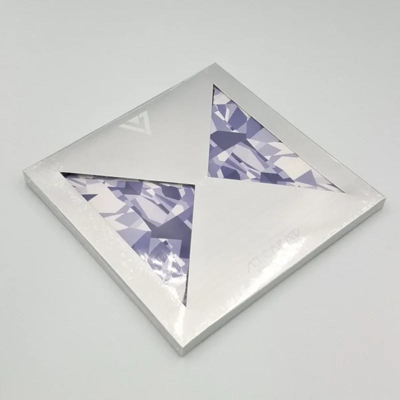 SEVENTEEN - 17 Carat front