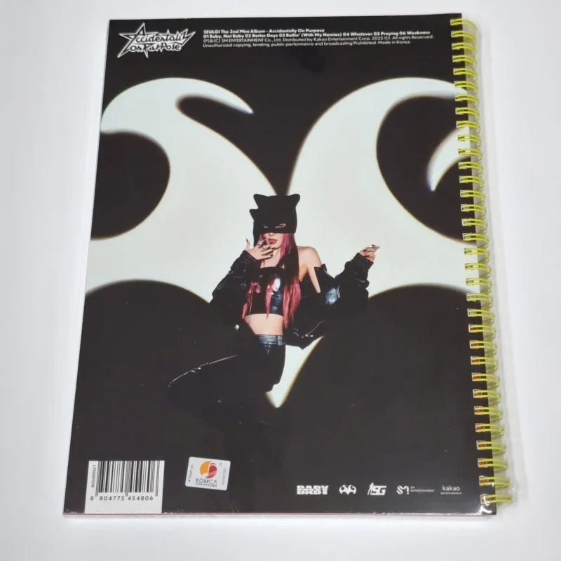 Seulgi - Accidentally On Purpose (2nd Mini Album) (Photo Book B Version) back
