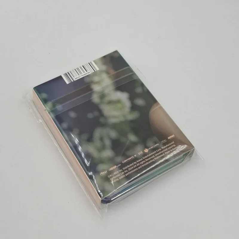 Solar - COLOURS (Nemo Version) (2. Mini-Album) zurück