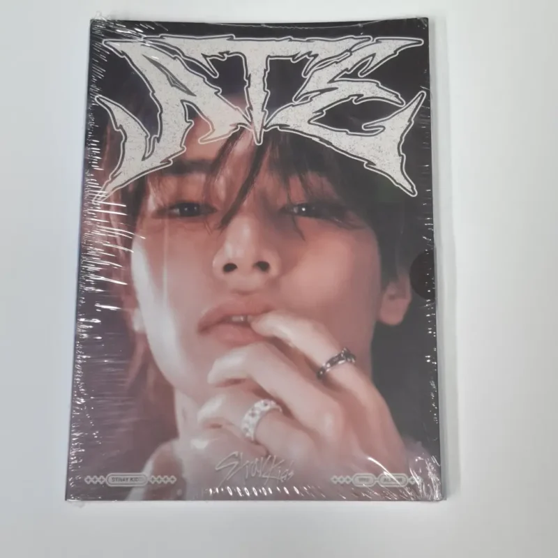 Stray-Kids-ATE-Accordion-Version (1)