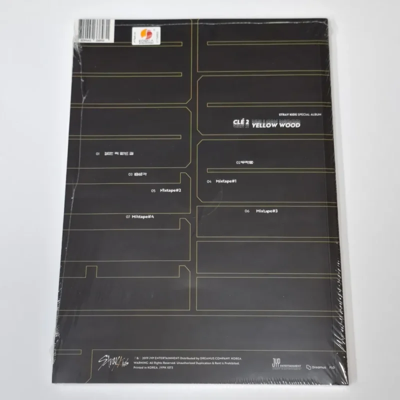 Stray-Kids-Cle-2-Yellow-Wood-Normal-Edition-Cle-2-version-back