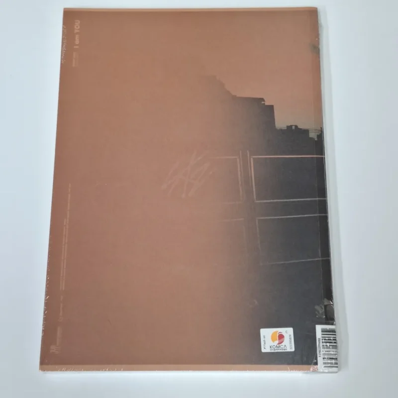 Stray-Kids-I-Am-YOU-I-am-version-3rd-Mini-Album-back