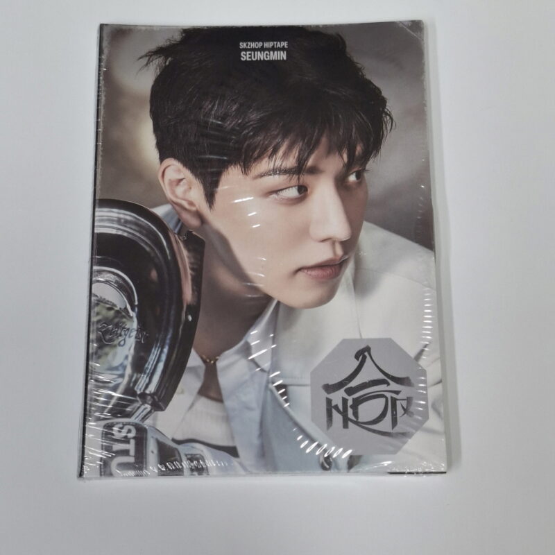 Stray Kids - SKZHOP HIPTAPE 'HOP' (ACCORDION VERSION) front 3