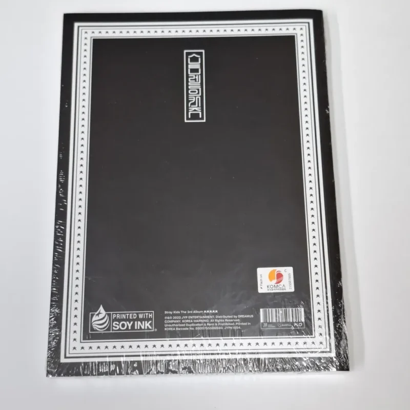 Stray-Kids-★★★★★-5-STAR-C-Version-3rd-Album-back