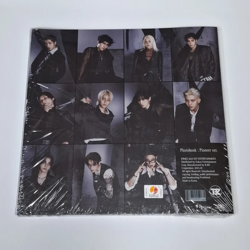 THE BOYZ - TRIGGER (Photobook Pioneer Ver.) (9th Mini Album) back