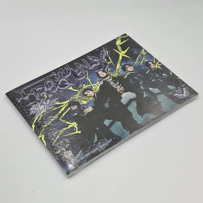WayV - FREQUENCY (Fotobuchversion) (6. Minialbum) Vorderseite