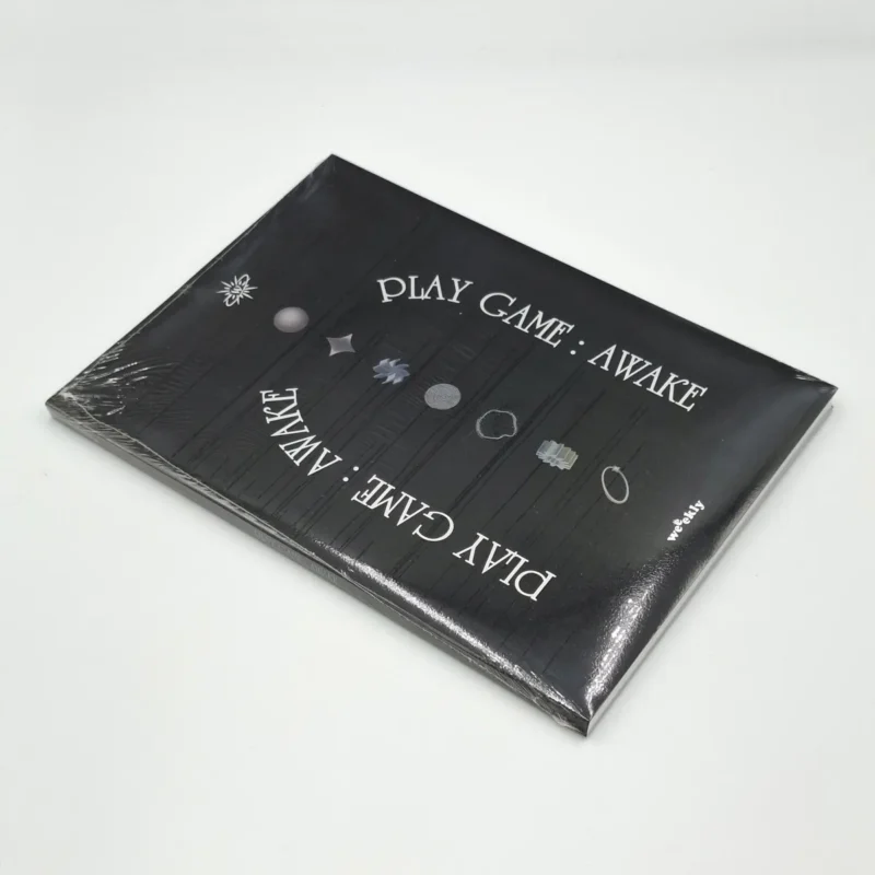 Weeekly - Play Game AWAKE (Myself Version) (1st Single Album) front