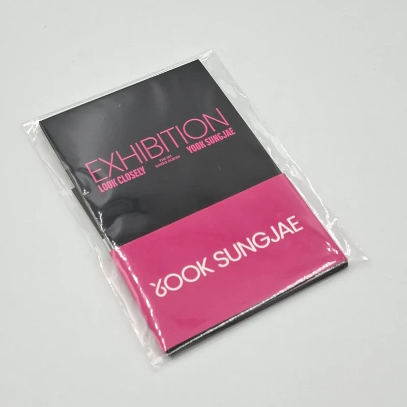 YOOK SUNG JAE – EXHIBITION Look Closely (POCA ALBUM) (1. Single-Album) Vorderseite 2