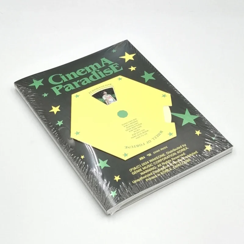 ZEROBASEONE - CINEMA PARADISE (Romance Version) (4. Mini-Album) Vorderseite