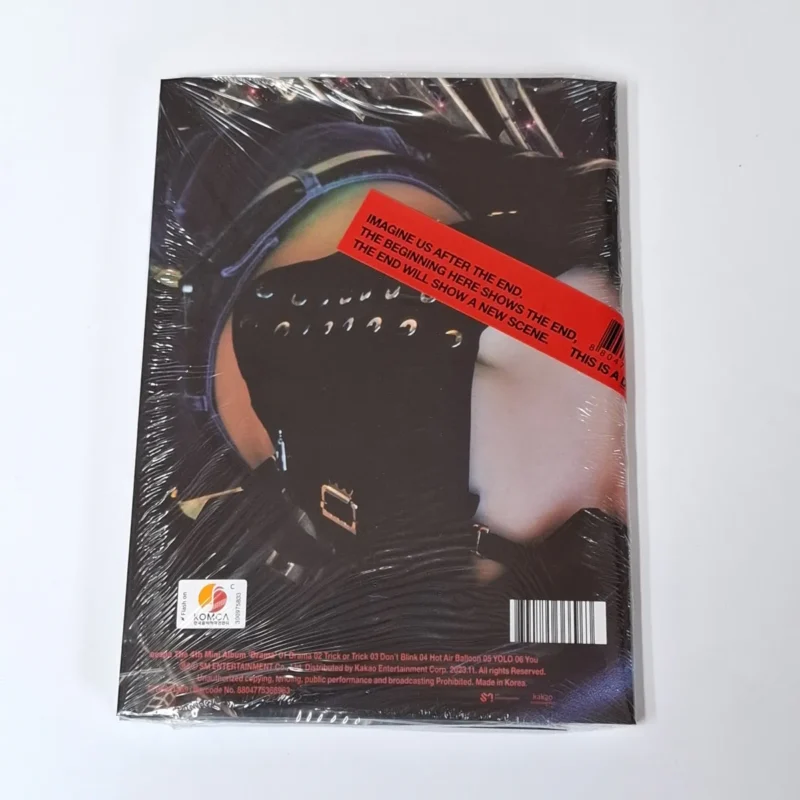 aespa – Drama (Giant Karina Version) (4. Mini-Album) Karina Front