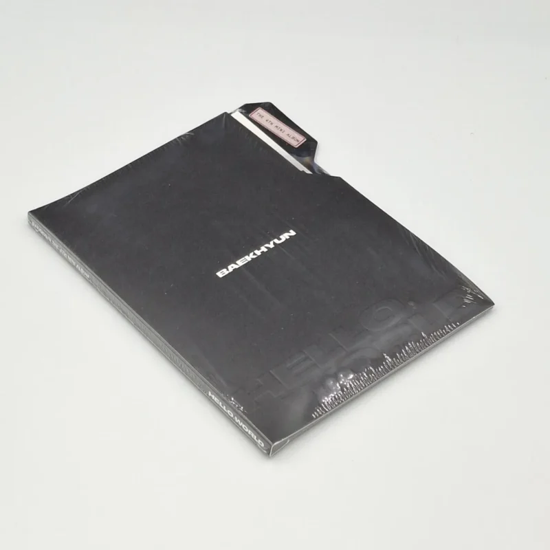 BAEKHYUN - Hello, World (Folder Version) (4th Mini Album) 2 BAEKHYUN - Hello, World (Folder Version) (4th Mini Album) front