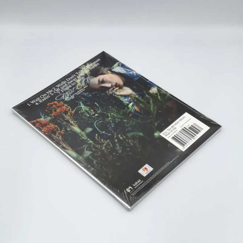 KAI - Wait On Me (Photo Book Version) (4th Mini Album) 3 KAI - Wait On Me (Photo Book Version) (4th Mini Album) back