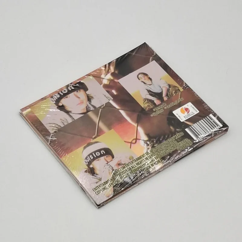 LUCAS - Renegade (Digipack Version) (1st Single) back