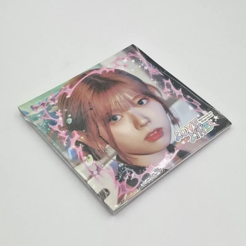 NiziU - LOVE LINE (Digipack version) (2nd Single Album) front 2