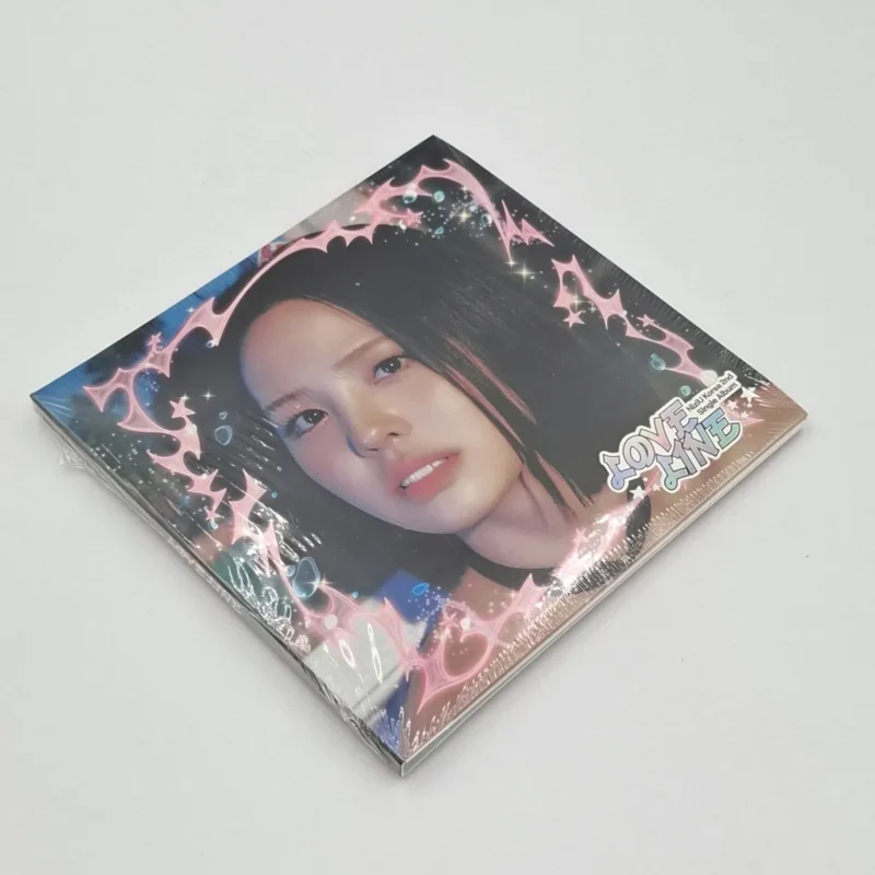 NiziU - LOVE LINE (Digipack version) (2nd Single Album) front 4