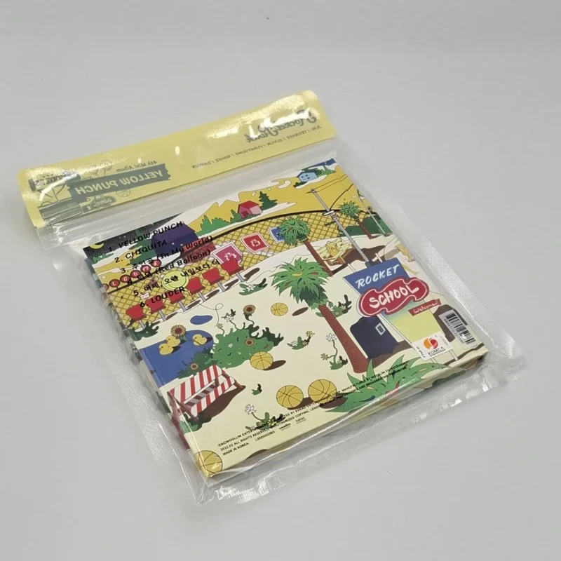 ROCKET PUNCH - YELLOW PUNCH (4th Mini Album) 3 ROCKET PUNCH - YELLOW PUNCH (4th Mini Album) back