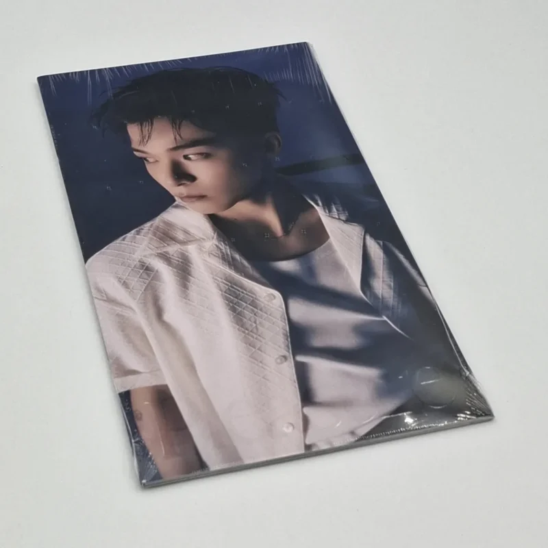 TREASURE - SPECIAL MINI ALBUM PLEASURE (BLUE VERSION) front 10