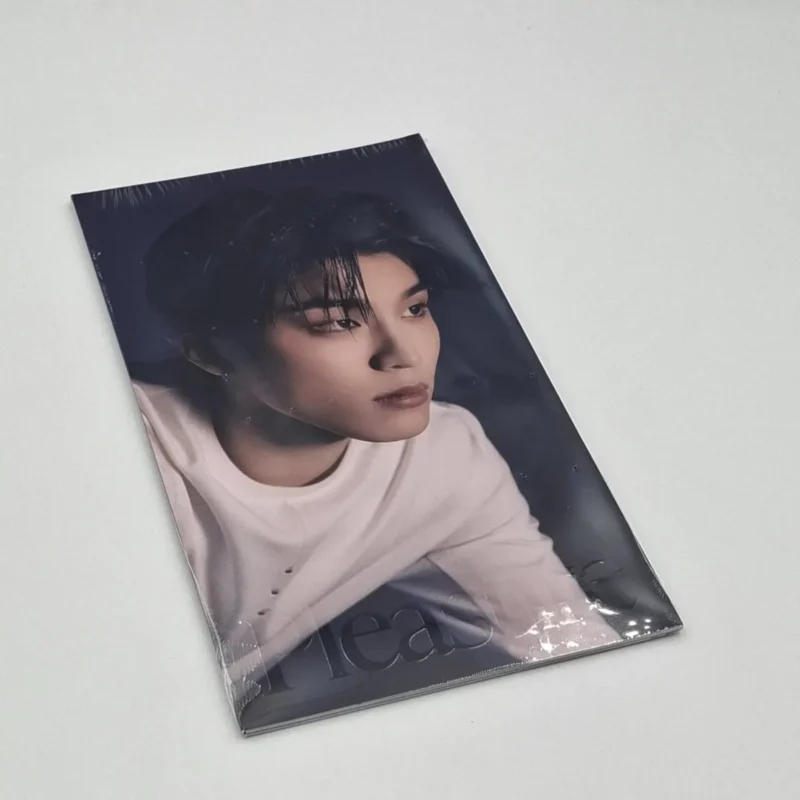 TREASURE - SPECIAL MINI ALBUM PLEASURE (BLUE VERSION) front 2