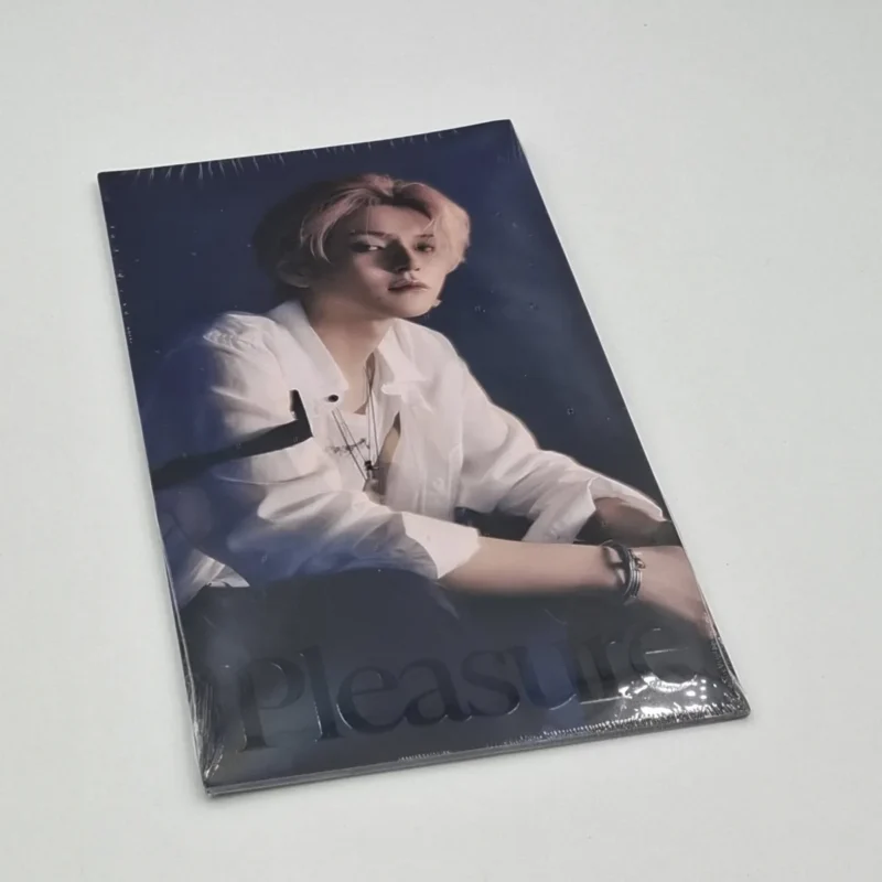 TREASURE - SPECIAL MINI ALBUM PLEASURE (BLUE VERSION) front 8