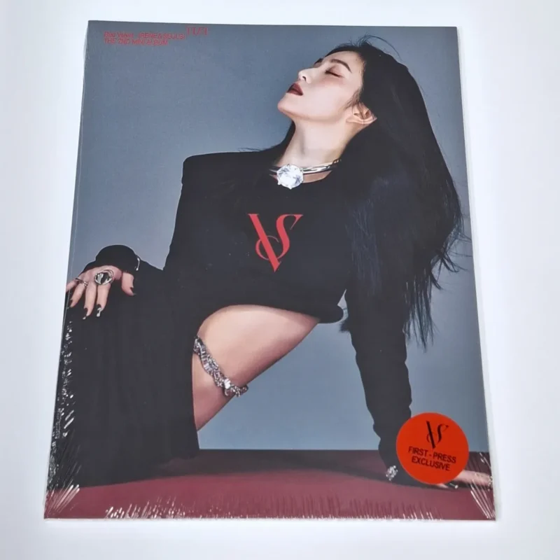 Red Velvet IRENE & SEULGI - TILT (Photo Book Version) (2nd Mini Album) irene front