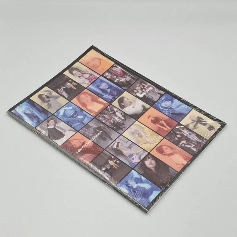 i-dle - We are (POCAALBUM) (Fotobuchversion) Vorderseite