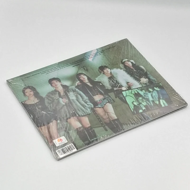 ARTMS - Club Icarus (version A) (1er Mini Album) de retour