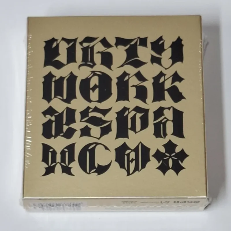 aespa – Dirty Work (Dirty Case Version) front gold