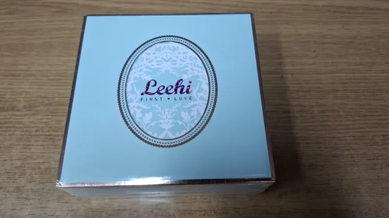 Leehi - 1st Album First Love (Package Damaged) 2 Leehi - 1st Album First Love (Package Damaged)